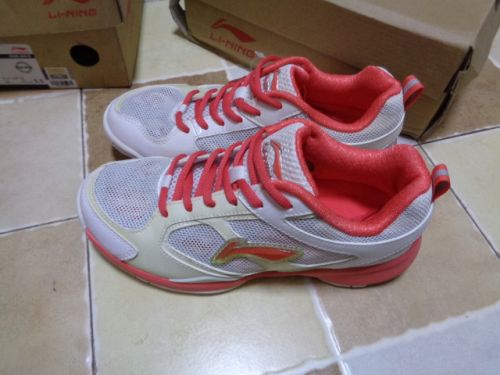  Chaussures de Badminton femme - Ref 844992