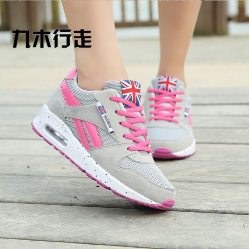  Chaussures de Badminton femme - Ref 847332