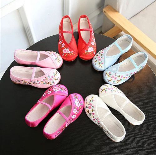 Chaussures de danse enfants en soie - Ref 3449091