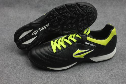 Chaussures de foot - ventilé, rembourrage en caoutchouc Ref 2441629