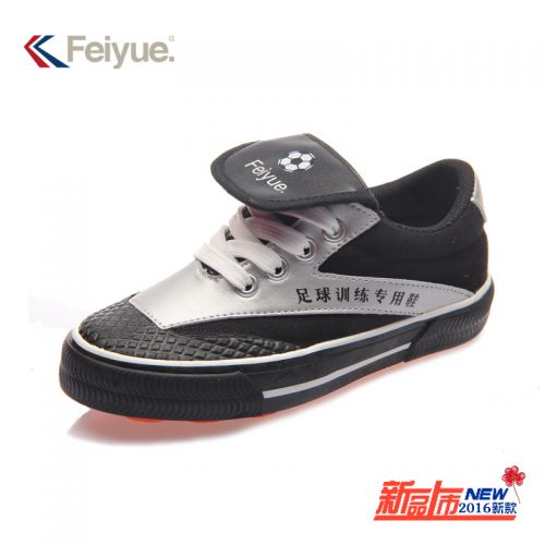 Chaussures de foot WARRIOR - rembourrage en caoutchouc, Système Torsion Ref 2441905