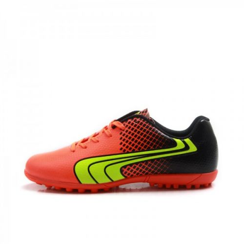 Chaussures de foot en Formosa Plastics Asie du Sud PVC - rembourrage caoutchouc Ref 2442273
