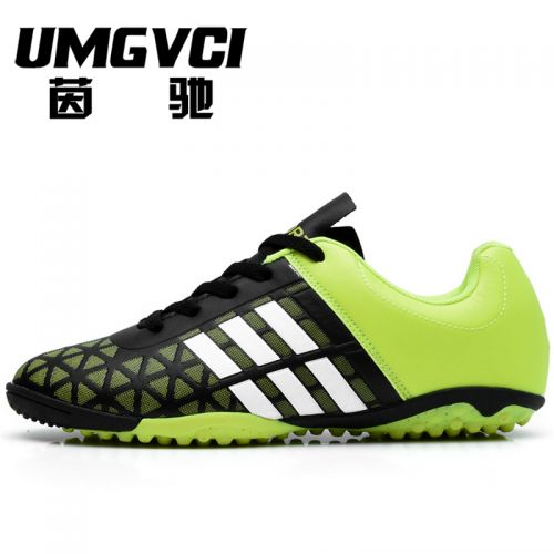 Chaussures de foot UMGVCI en Espace haute peel - ventilé Ref 2443444
