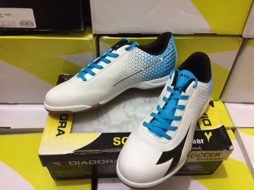 Chaussures de foot DIADORA - Ref 2443527