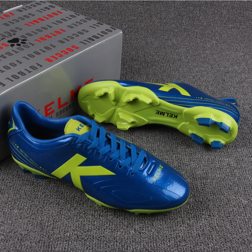 Chaussures de foot - Ref 2443711
