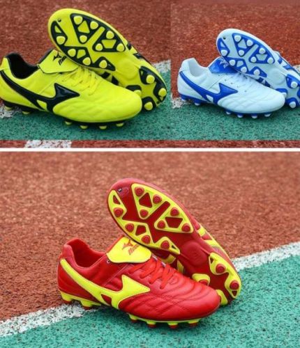 Chaussures de foot - Ref 2443870
