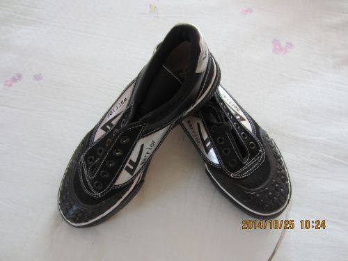 Chaussures de foot WARRIOR en toile - ventilé Ref 2446128