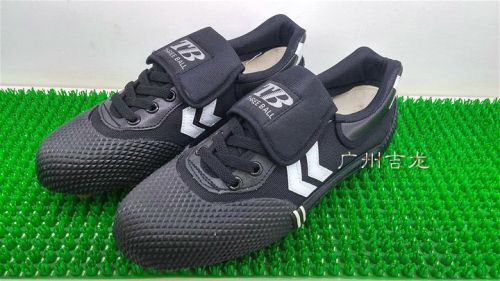Chaussures de football - Ref 2441846