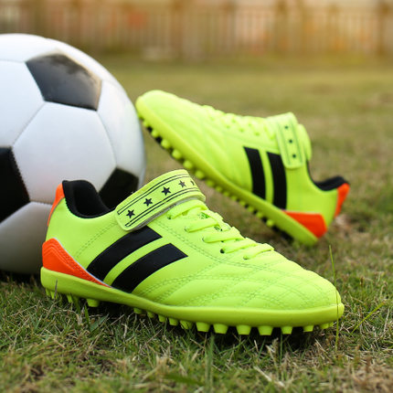 Chaussures de football - ventilé, rembourrage en caoutchouc Ref 2442242