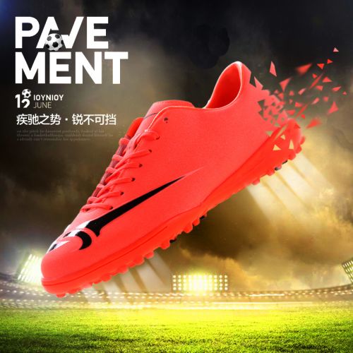 Chaussures de football en PU - ventilé, rembourrage caoutchouc, Système Torsion Ref 2442408