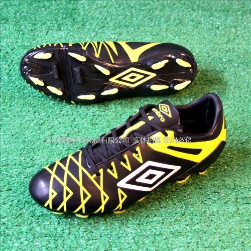 Chaussures de football UMBRO en fibre synthétique - Ref 2442578