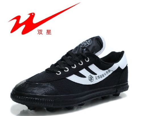 Chaussures de football 2442852