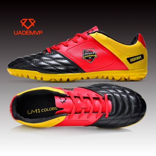 Chaussures de football UADEMVP en cuir Asie du Sud Jia Meng - rembourrage caoutchouc, Système Torsion Ref 2443097