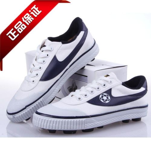Chaussures de football WARRIOR en toile - ventilé Ref 2443098