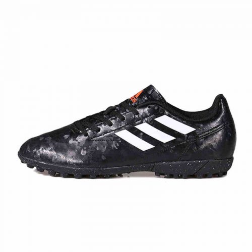 Chaussures de football 2443289