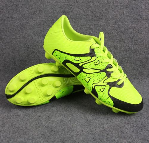 Chaussures de football - Ref 2443653