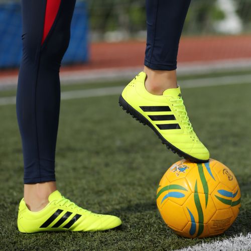 Chaussures de football en PU - coussin d'air, pieds naturels, ventilé, rembourrage caoutchouc Ref 2444055