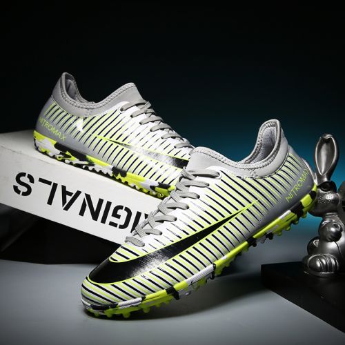 Chaussures de football MICHAEL CARAT en tre promu plus d'une note à un moment - ventilé, rembourrage caoutchouc, Système Torsion Ref 2444126