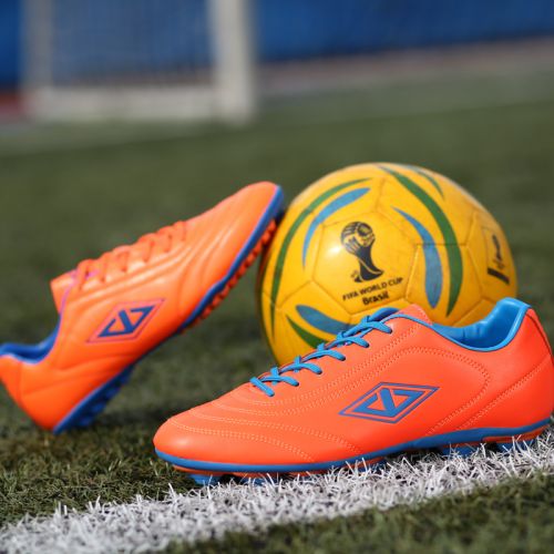 Chaussures de football MINGBIN en PU - rembourrage caoutchouc, Système Torsion, débit d'air Ref 2444334