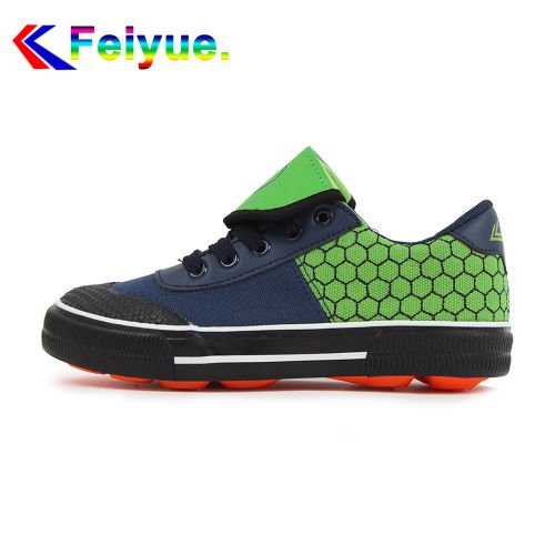 Chaussures de football en toile - Ref 2447075