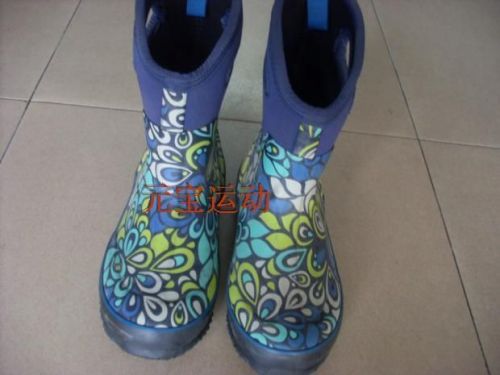 Chaussures de montagne neige 1068041