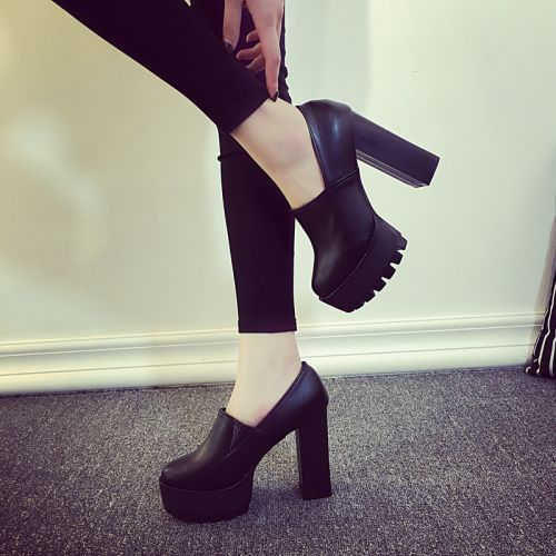 Chaussures de printemps jeunesse, 18-40 ans, japonais - Ref 916833