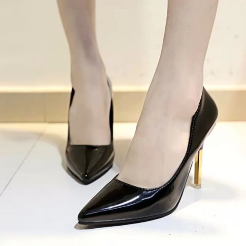 Chaussures de printemps femme en Manteau peinture pointu ouverture profonde- sexy - semelle caoutchouc Ref 1000449