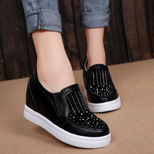 Chaussures de printemps femme en PU ronde avec perles, étanche - semelle caoutchouc Ref 1000723