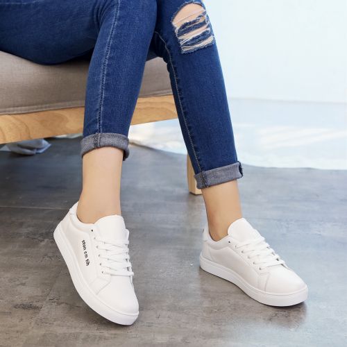 Chaussures de printemps femme en PU ronde Génoise, T-strap, avec lacets - semelle caoutchouc Ref 1000732