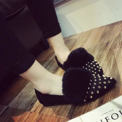 Chaussures de printemps femme en vache, Nubuck, pointu ouverture profonde, rivet - Europe semelle caoutchouc 