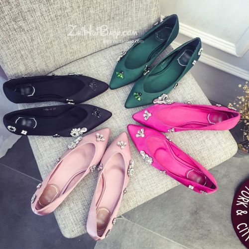 Chaussures de printemps femme en satin pointu ouverture profonde, avec perles - Europe semelle caoutchouc Ref 1001003
