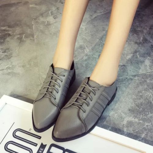 Chaussures de printemps femme en PU pointu ouverture profonde, avec lacets, - semelle caoutchouc Ref 10010