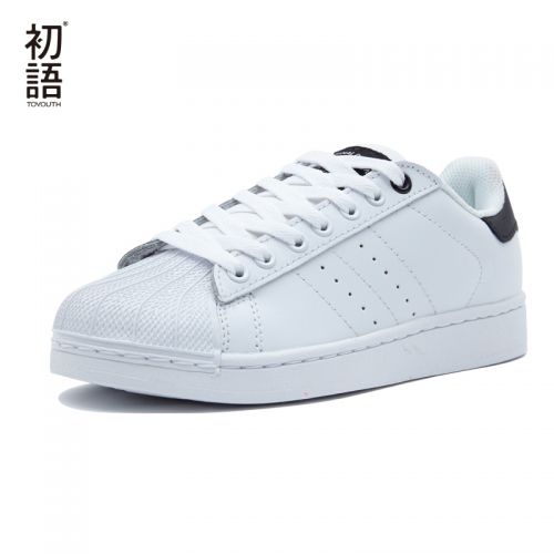 Chaussures de printemps femme en Vache revêtement cuir fendu ronde avec lacets, Modèles mélangées, Avec une combinaison 