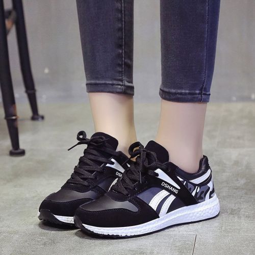 Chaussures de printemps femme en vache, Nubuck, ronde avec lacets - semelle caoutchouc Ref 1001782