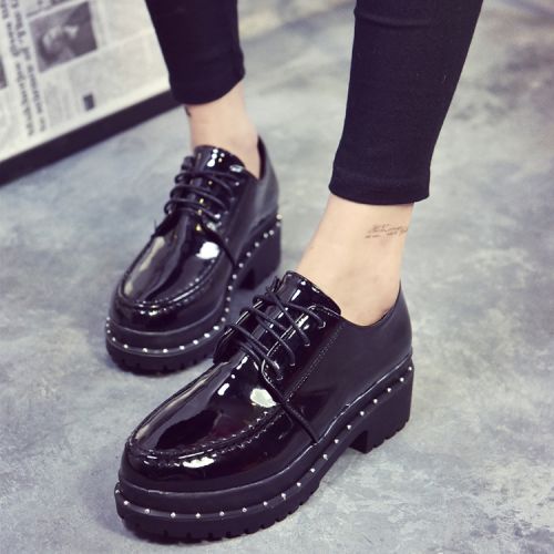 Chaussures de printemps femme en fibre Superfine FURREZIO ronde avec lacets, - semelle caoutchouc Ref 1002523