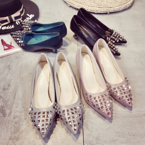 Chaussures de printemps femme en PU pointu ouverture profonde, rivet - semelle caoutchouc Ref 1002559