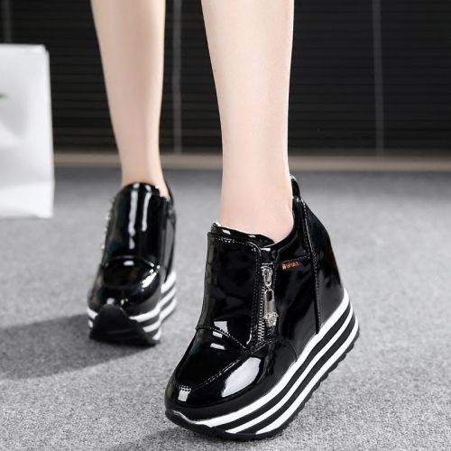 Chaussures de printemps femme en PU ronde Génoise, étanche - semelle polyuréthane Ref 1002564