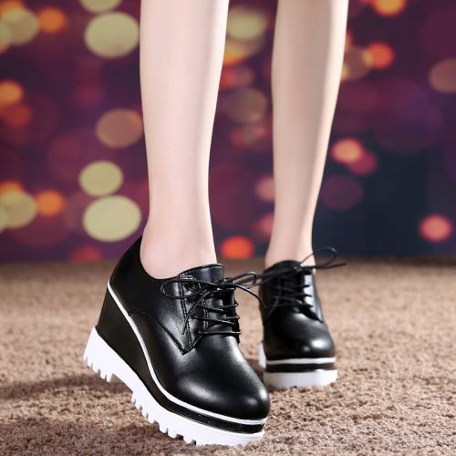 Chaussures de printemps femme en PU ronde ouverture profonde, avec lacets, Modèles mélangées, étanche - semelle caoutch