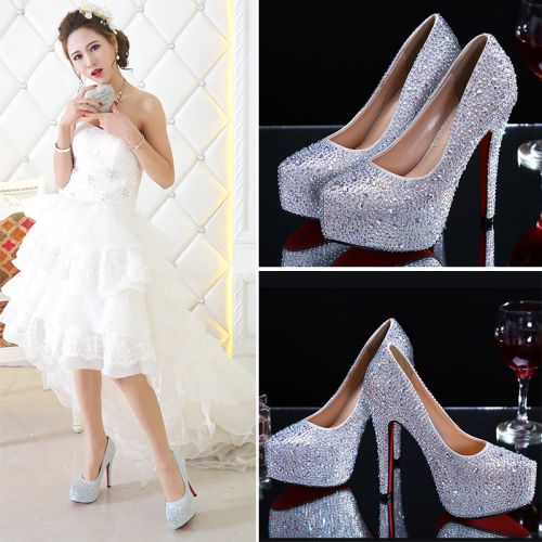 Chaussures de printemps femme en satin pointu ouverture profonde, avec lacets, moraillon, paillette, avec perles, étan