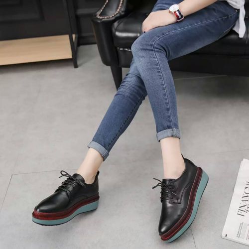 Chaussures de printemps femme en PU pointu avec lacets, Wedges, Génoise, étanche - Angleterre semelle polyuréthane Ref 
