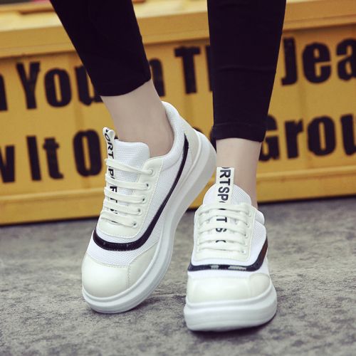 Chaussures de printemps femme en engrener ronde avec lacets - semelle plastique Ref 994566