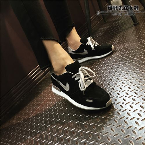 Chaussures de printemps femme en vache, Nubuck, ronde - collège Ref 994645