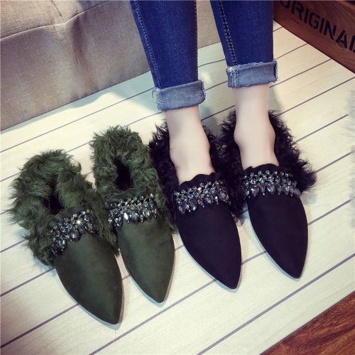 Chaussures de printemps femme en vache, Nubuck, pointu ouverture profonde, avec perles, perlé, décoration métall