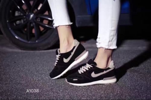 Chaussures de printemps femme en vache, Nubuck, ronde - Ref 994767