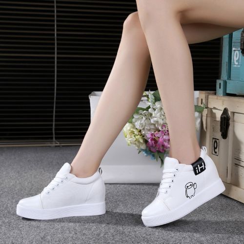 Chaussures de printemps femme en PU ronde avec lacets, Wedges - semelle caoutchouc Ref 995179