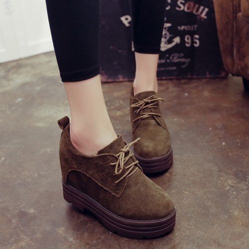 Chaussures de printemps femme en vache, Nubuck, ronde avec lacets - semelle polyuréthane Ref 995573