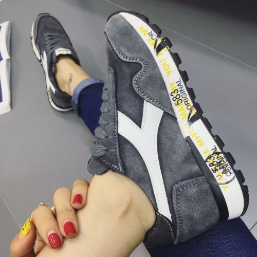 Chaussures de printemps femme en vache, Nubuck, ronde - semelle caoutchouc Ref 995579