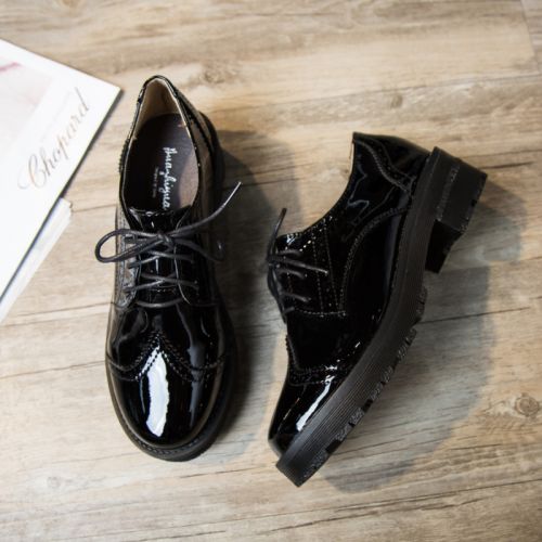 Chaussures de printemps femme en fibre Superfine ronde avec lacets - semelle caoutchouc Ref 995586