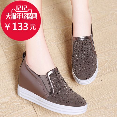 Chaussures de printemps femme en PU ronde avec perles, Génoise, étanche - loisir semelle caoutchouc Ref 995792