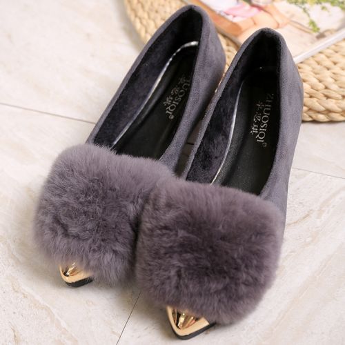 Chaussures de printemps femme en vache, Nubuck, pointu ouverture profonde, paillette, rivet, décoration métalliqu